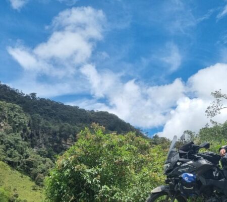 Amanecer en Popayán: Kilómetros y Emociones a la Frontera